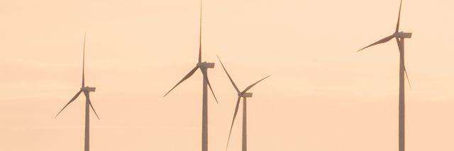 Klimaschutz und sichere Arbeitsplätze: Brantner und Eder besuchen RENOLIT